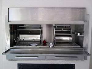 Stainless braai with sizzler and pizza oven